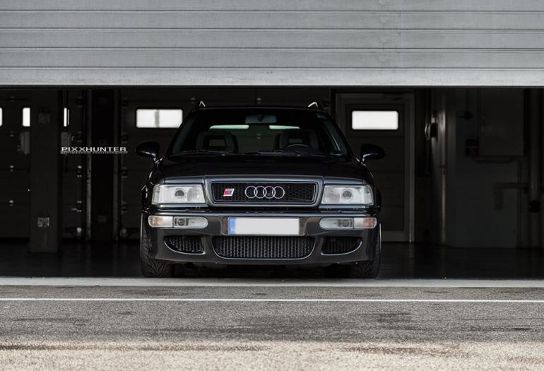 Audi RS2