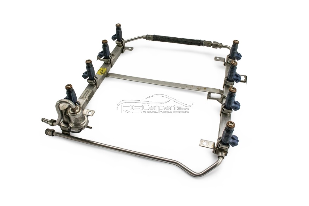 Einspritzleiste mit Druckregler Einspritzdüsen Audi RS6 4B / 077133681T 077133551AA 