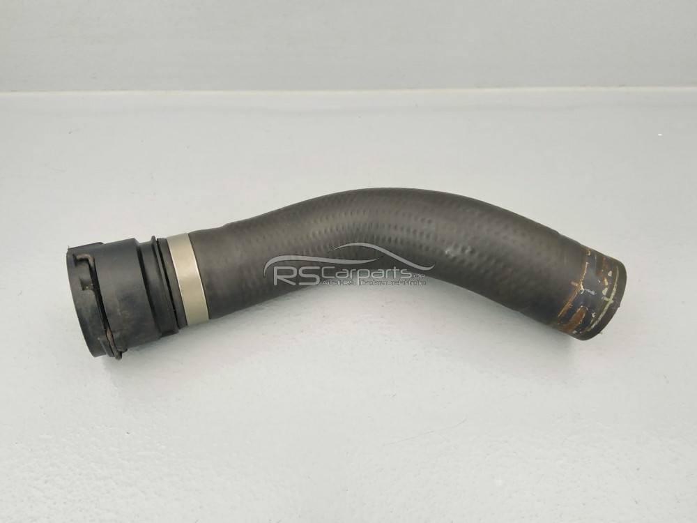 Kühlmittelschlauch Kühlwasserschlauch Wasserschlauch / Audi RS6 4B C5 / 077121063A