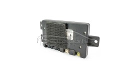 Umschaltbox für Antennenverstärker  Audi A3 S3 S4 RS4 S6 RS6 / 4D0035530C 4D0035530E