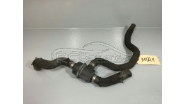 Kühlmittelschlauch / Wasserschlauch mit Kühlmittelregler Audi S4 B6 / B7/ 8E0121030A