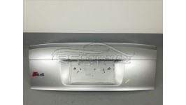 Heckklappe mit Heckspoiler / US Model Audi S4 B6 Limo / 8E5827023M